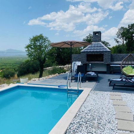 La Finca Olivetree Katuni 外观 照片
