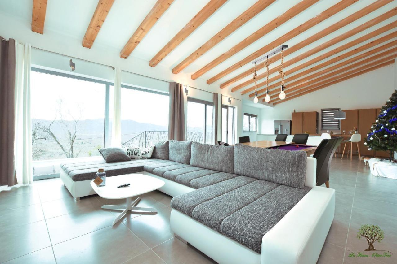 La Finca Olivetree Katuni 外观 照片